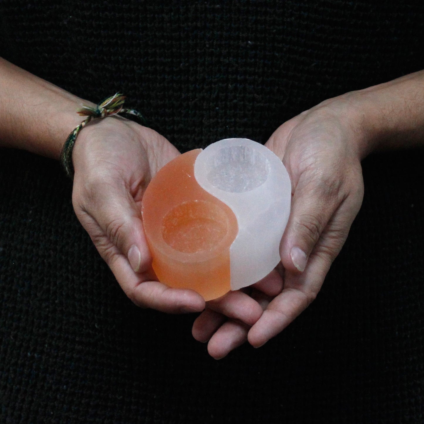 Selenite Ying Yang Candle Holder. Size: width 10cm, Length 8cm, Height 4cm.