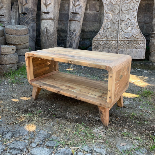 Small Rounded Coffee Table - Recycled Teak Wood. Product code: ACShop-11