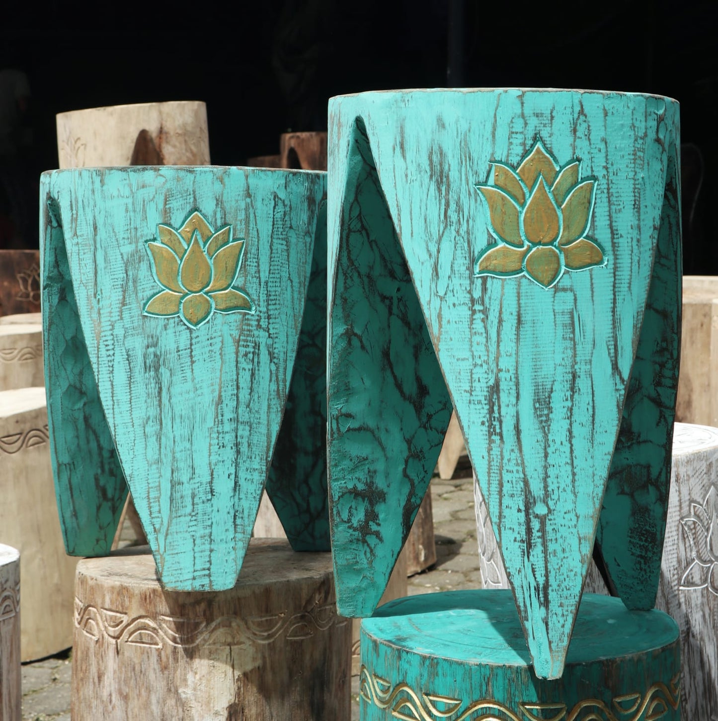 Out of stock. Interlocking Table/Stool set of 2 - Lrg Turquoise